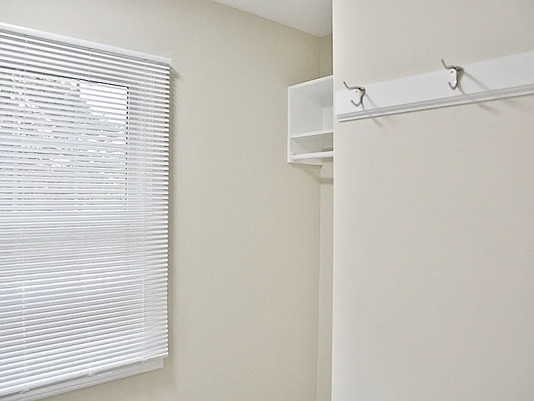 REMODELED Townhouse 1375
