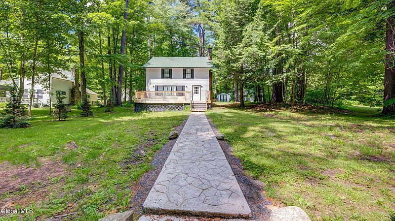 5th image of 107 Adirondack Terrace