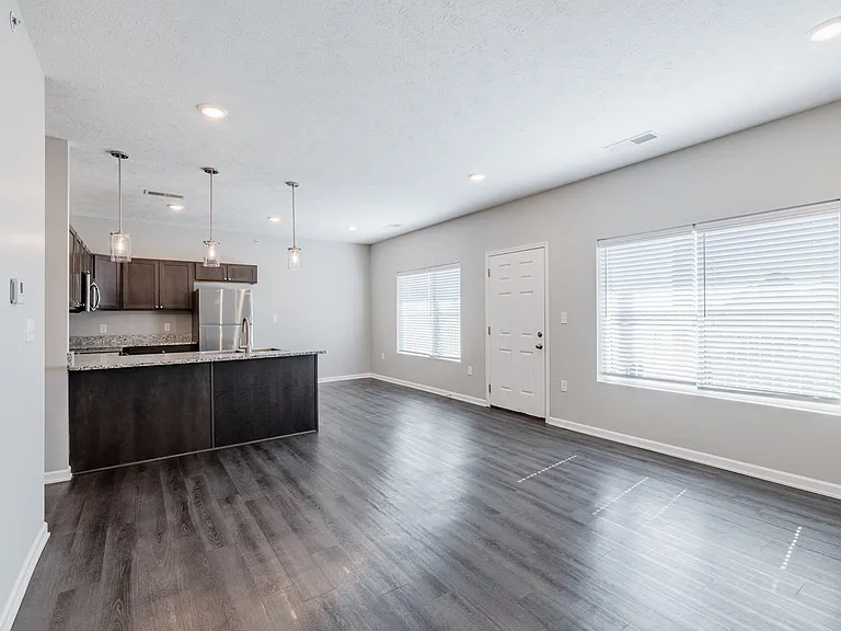 Trailview Apartments at Pioneers Park — Photo 67