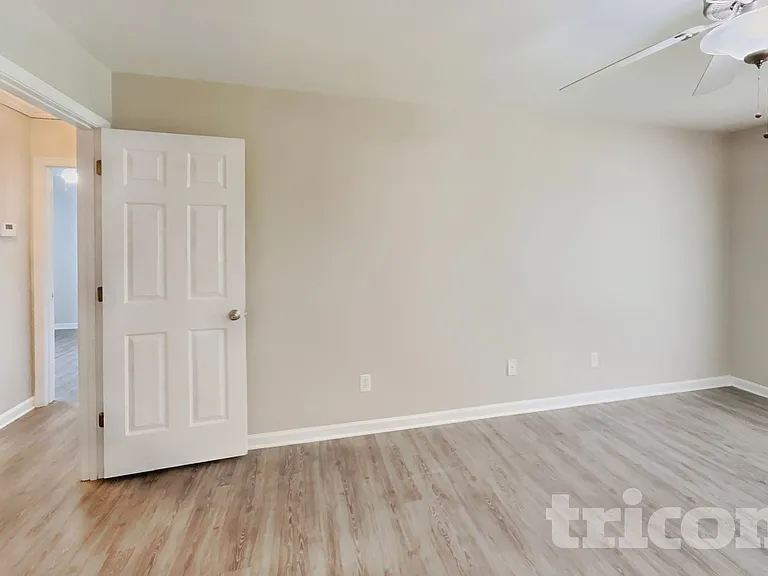 345 Gray Ghost St — Photo 7