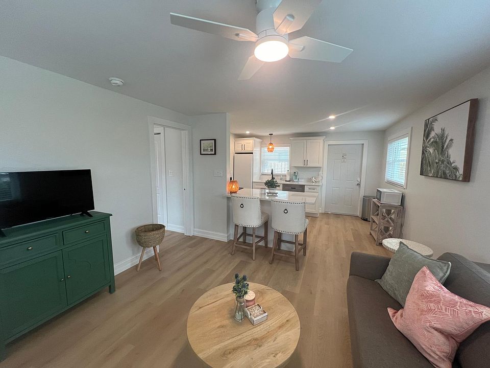 1112 Highlands Dr Naples FL Zillow