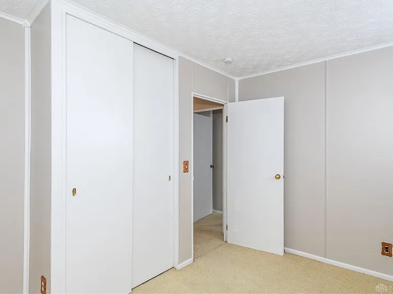 2974 Woodman Dr — Photo 12
