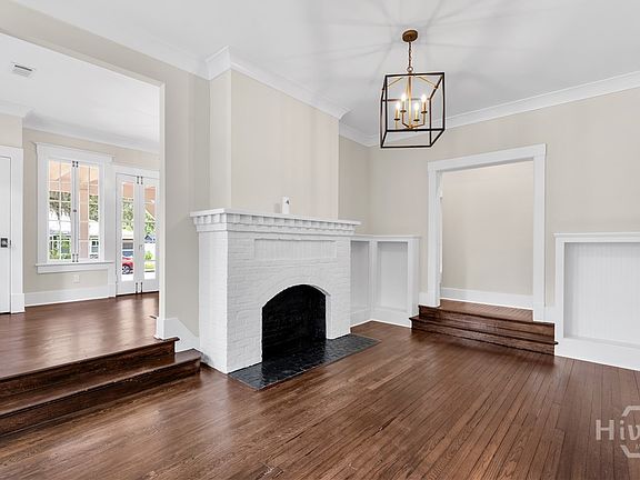 3rd image of 501 Durant Avenue