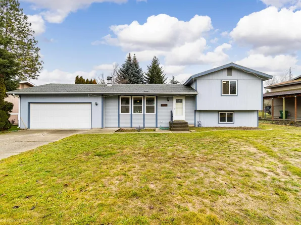 7418 N Calkins Dr, Spokane, WA 99208
