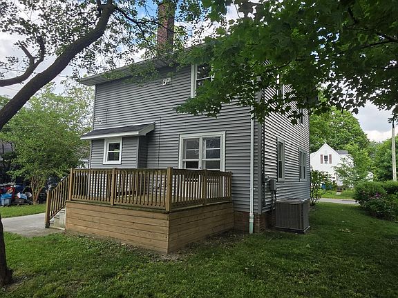 4th image of 321 N Cherry St