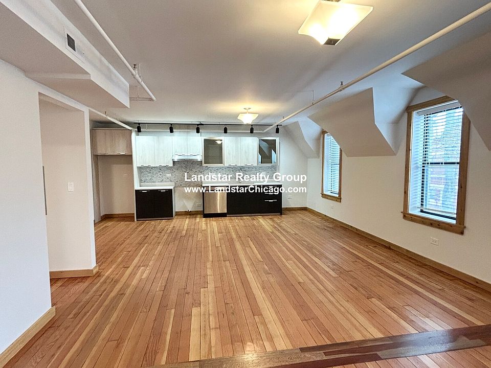 1st image of 4611 S Ellis Ave #214