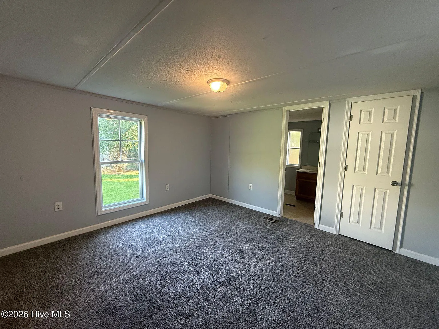 2 bed, 2.0 bath, $975 — Photo 4