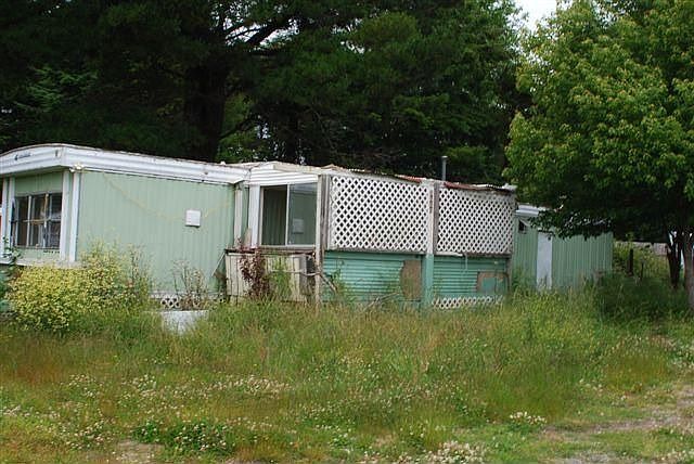 2nd image of 3555 Central Ave