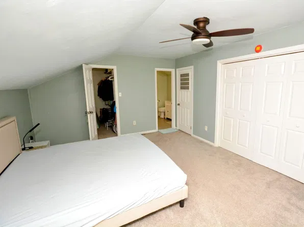 4901 Rugby Rd, Virginia Beach, VA 23464
