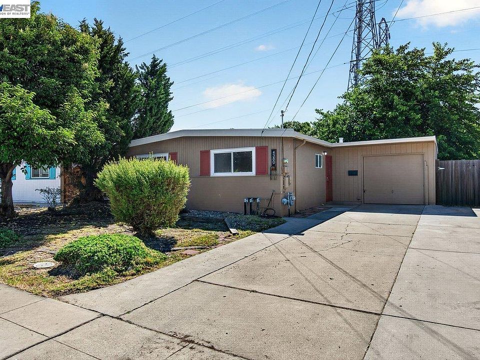 1st image of 4380 Ladner St