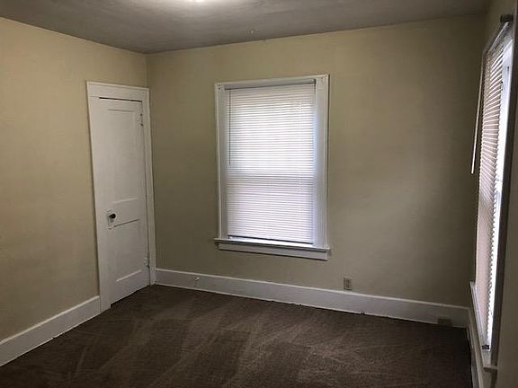 5th image of 314 S Lincoln St