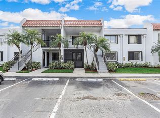 300 Racquet Club Rd APT 105, Fort Lauderdale, FL 33326