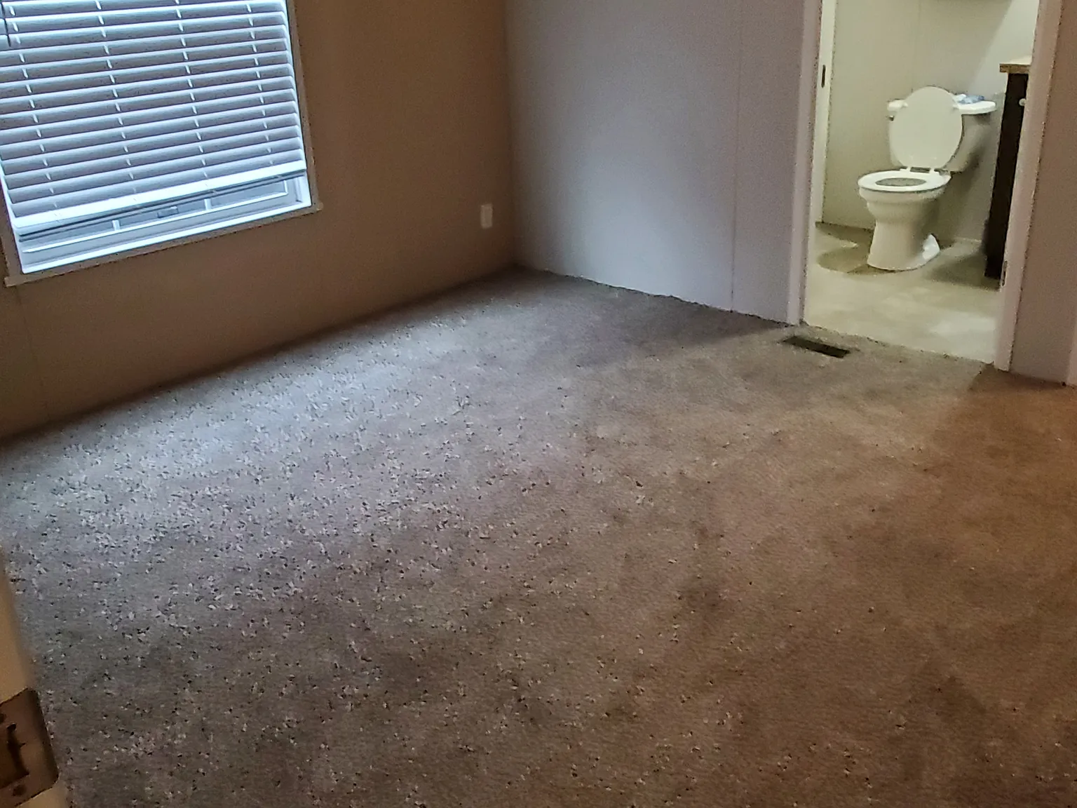 29908 Montmorency Dr — Photo 3