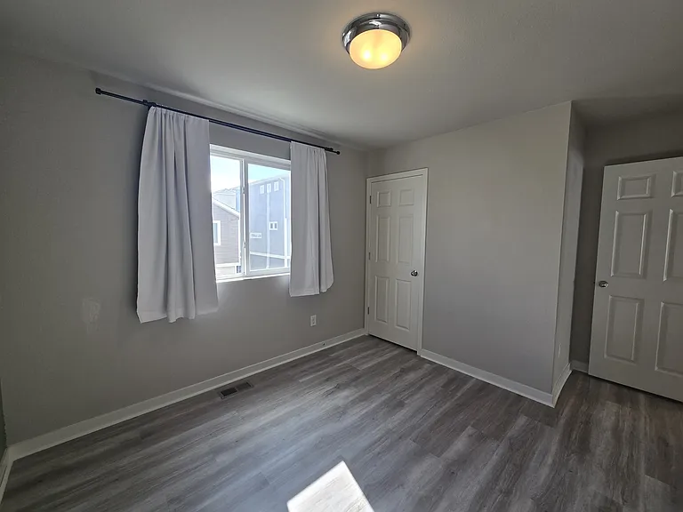 5772 Tramore Ct — Photo 15