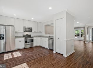 15 Tartan Ct, Reisterstown, MD 21136