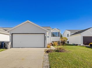 3004 32nd St S, Moorhead, MN 56560