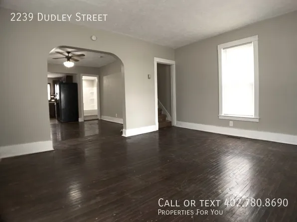 2239 Dudley St, Lincoln, NE 68503