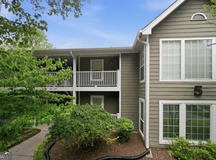 515 Berkeley Woods Dr, Duluth, GA 30096