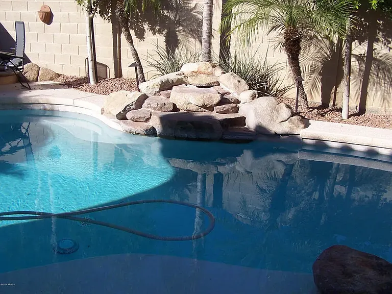 694 W Desert Broom Dr — Photo 11