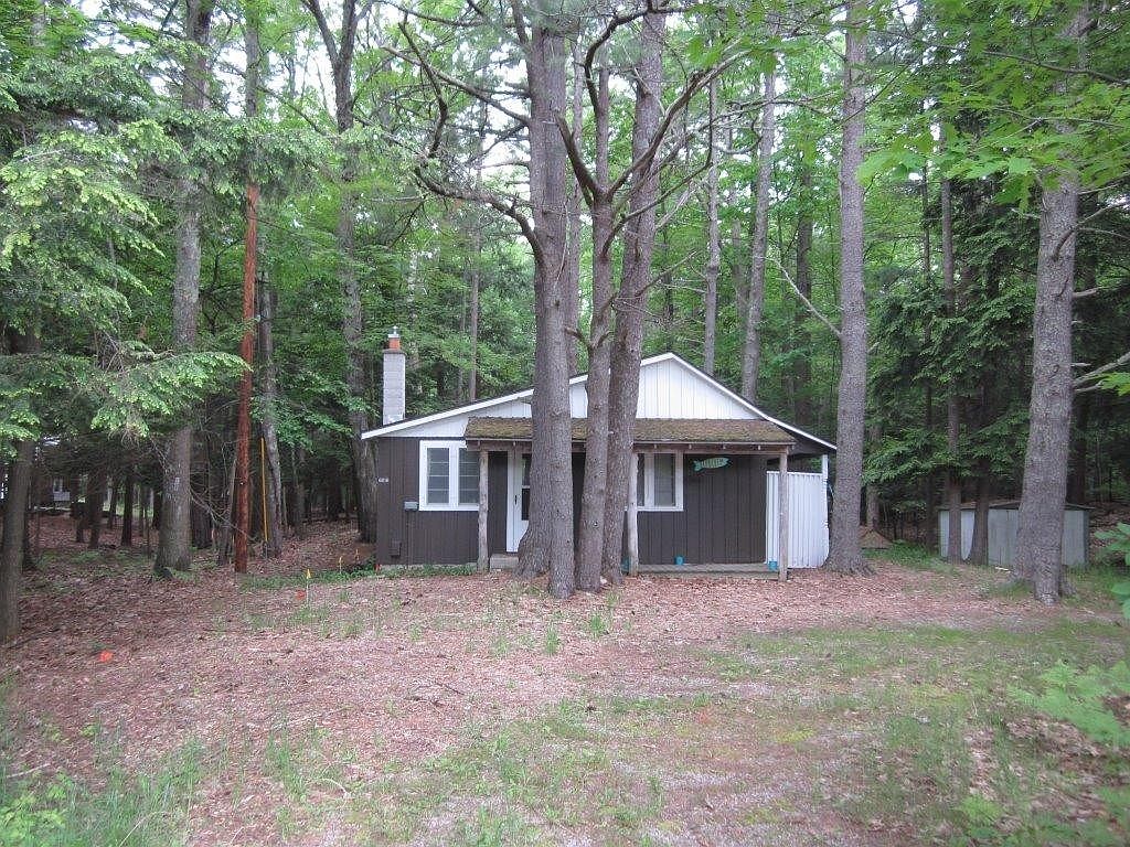 6016 S Glen Lake Rd, Glen Arbor, MI 49636 Zillow