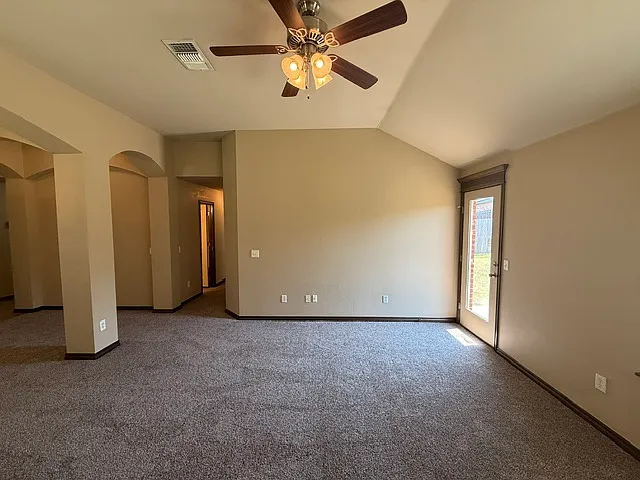 3500 Frederick Dr — Photo 7