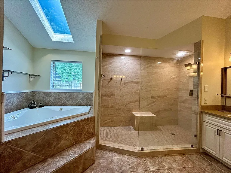 2711 Laurel Creek Way — Photo 22