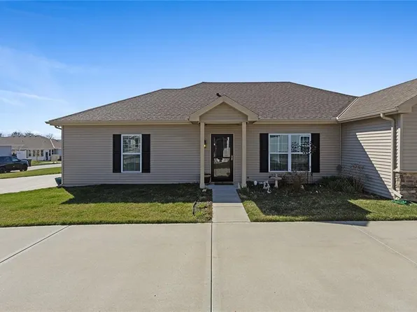 826 NE 65th Ter, Gladstone, MO 64118