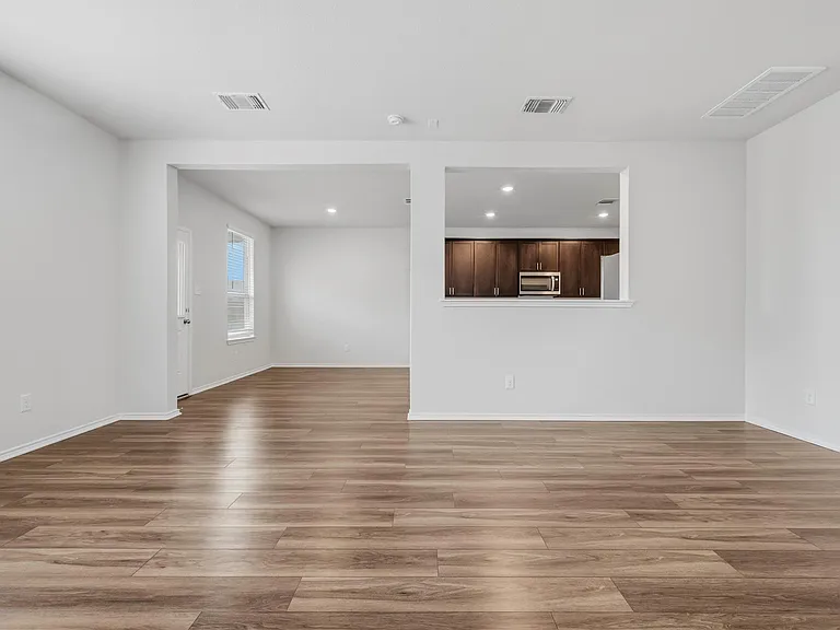 316 Stone Water Ln — Photo 16