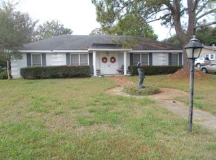 5722 Carriage Hills Dr, Montgomery, AL 36116