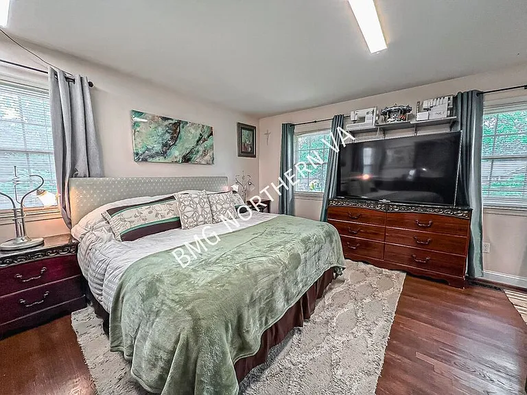 8237 Smithfield Ave — Photo 14