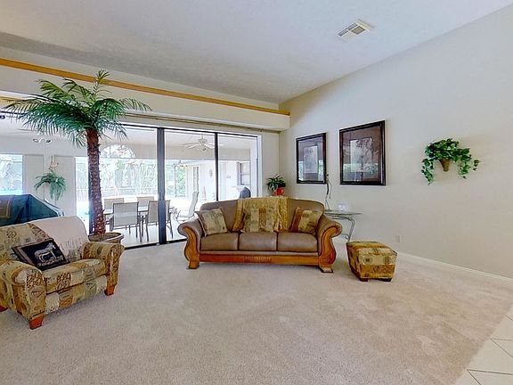 4th image of 551 SE Norsemen Dr