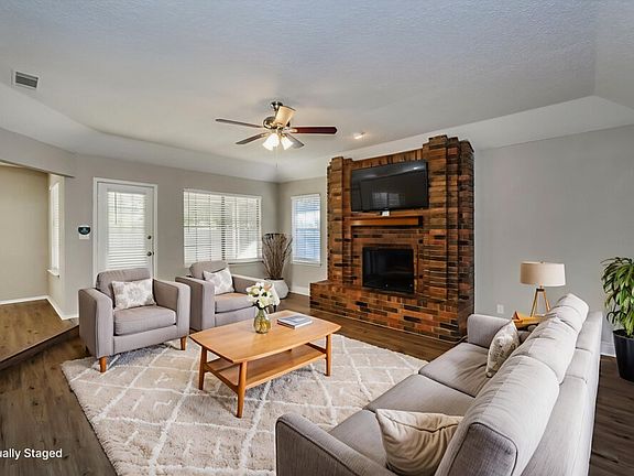 4th image of 5732 Bermuda Dr