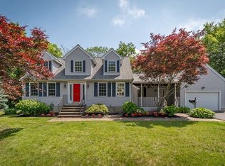 53 Cliff St, Lynn, MA 01905