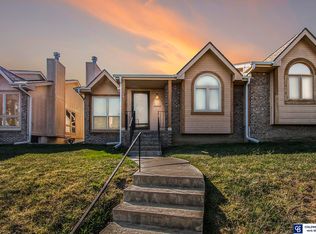 12804 S 28th Ave, Bellevue, NE 68123