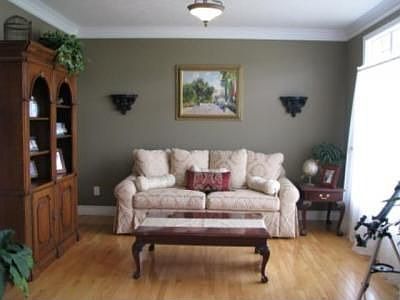 3rd image of 8845 Oakshire Dr NW