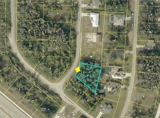 733 Kari Cir, Lehigh Acres, FL 33974