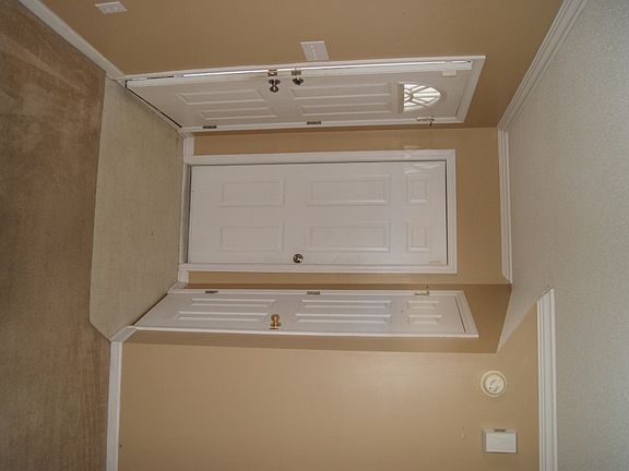 Front Door/Garage/Closet