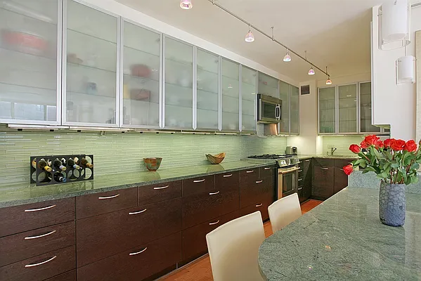 Sold by Corcoran | media 3