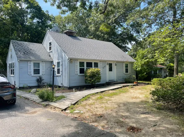 118 Old Meeting House Rd, East Falmouth, MA 02536