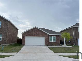 781 Richmond Dr, Lavon, TX 75166