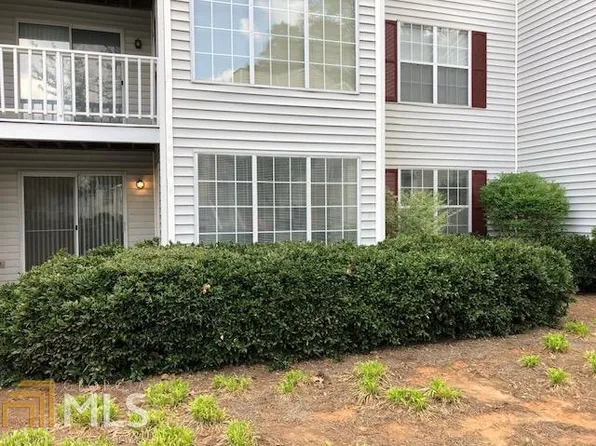 1301 Glenleaf Dr, Peachtree Corners, GA 30092