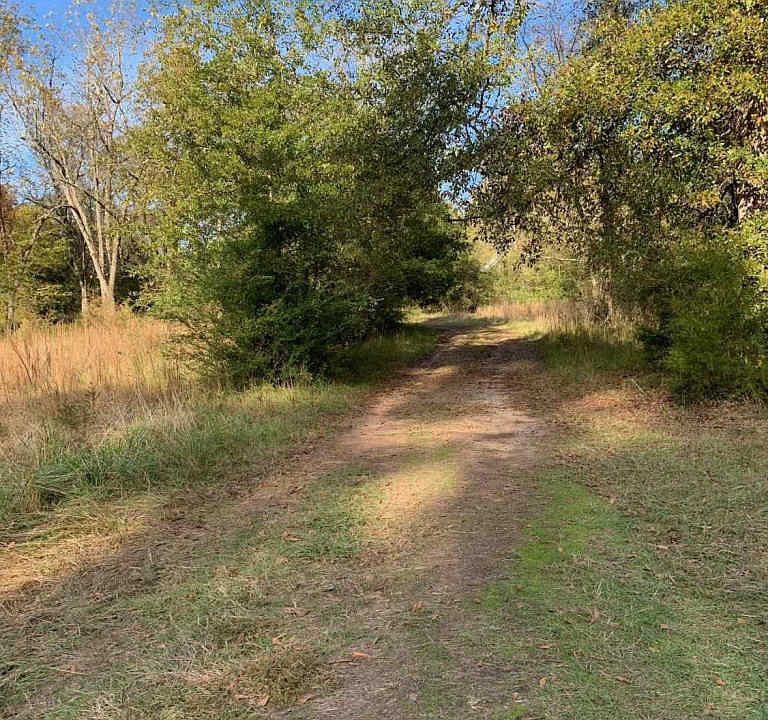 2nd image of 3018 Greensboro Rd