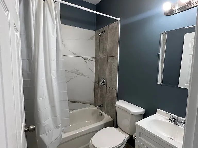 2020 McCulloh St — Photo 10