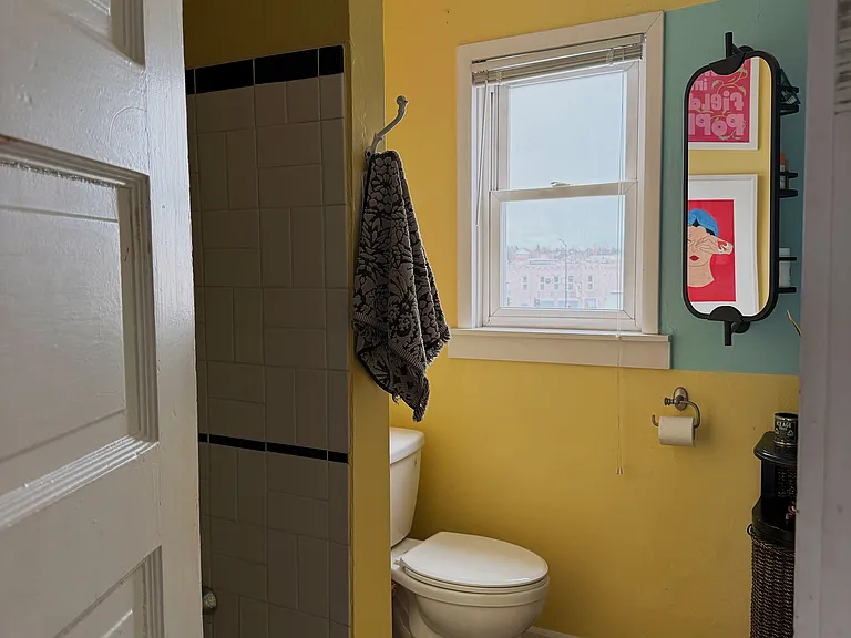41 W Maple St — Photo 11