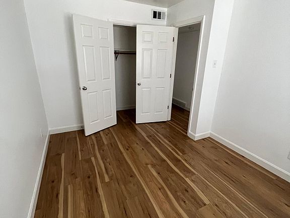 4th image of 10035 Willdan Dr APT B