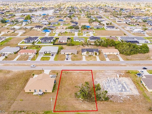 4th image of 921 Andalusia Blvd