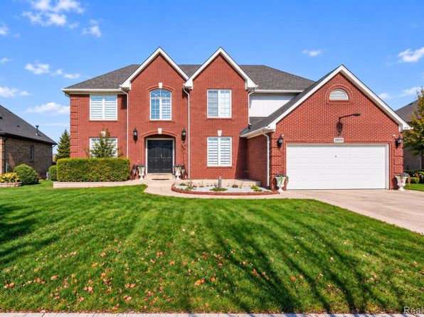 20379 Bannister Dr