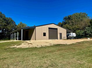 660 Mosby Rd, Oakland, TN 38060