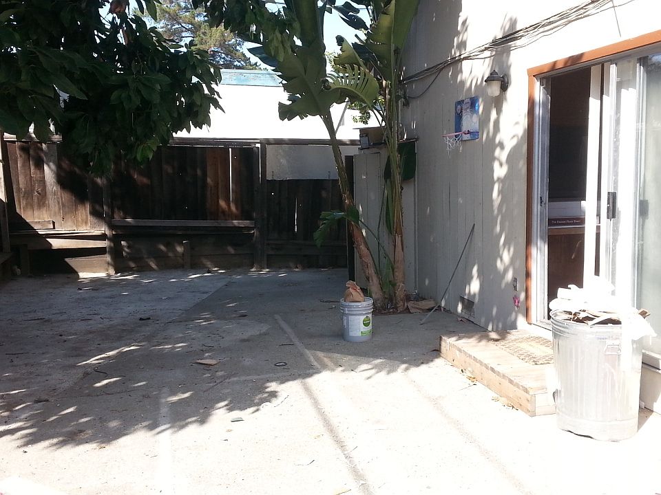 1st image of 3802 Underwood Dr APT 1