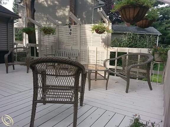 5th image of 1489 Cranberry Ct